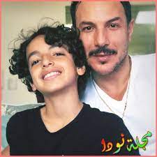 وبدأ باسل خياط حياته الفنية في سن صغيرة، بالمشاركة في مسارح الأطفال وهو في الثامنة من عمره، حتى صار التمثيل إحدى هوايته، إذ وجد نفسه قادراً على أداء أدوار بشكل مقنع، ليقرر احتراف التمثيل. Ø¨Ø§Ø³Ù„ Ø®ÙŠØ§Ø· Ù…Ø¹Ù„ÙˆÙ…Ø§Øª Ùˆ ØµÙˆØ± Ùˆ ØªÙ‚Ø±ÙŠØ± ÙƒØ§Ù…Ù„ Ù…Ø´Ø§Ù‡ÙŠØ± Ø¹Ø±Ø¨ Ù†ÙˆØ¯Ø§