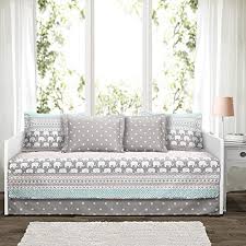 A classic ensemble made with a paisley design in vintage antique colors such as black, gold, bronze and a touch of cri. Top Rated In Daybed Sets Helpful Customer Reviews Amazon Com