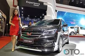 mobil wuling iims 2018 di pajang 