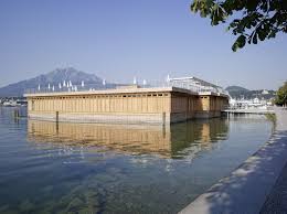 Wharf in luzernin switzerland🇨🇭🇨🇭ท่าเทียบเรือ ใน luzern ประเทศ switzerland. Was Denkmaler Bewirken Kanton Luzern