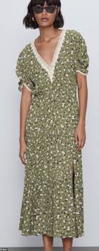 Image 6 of floral print blouse from zara. Ø´Ø§Ù…Ù„ Ø¢Ø®Ø± Ø¨Ø´ÙƒÙ„ Ø¯Ø§Ø¦Ù… Zara Black Floral Dress Cabuildingbridges Org