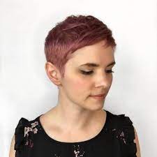 23 Best Rose Gold Hair Color Ideas For Stylish Women Pixie Hair Color Gold Hair Colors Hair Color Ideas For Brunettes Short