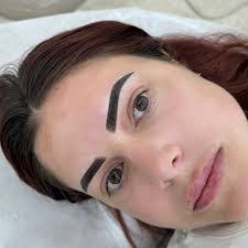 Kayla Click's Instagram, Twitter & Facebook