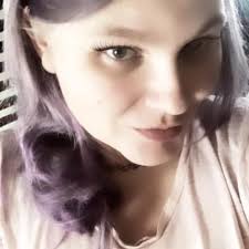 Displaying a pineapple in the front yard for swinger meaning?