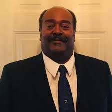 Jesse Dillard's Instagram, Twitter & Facebook