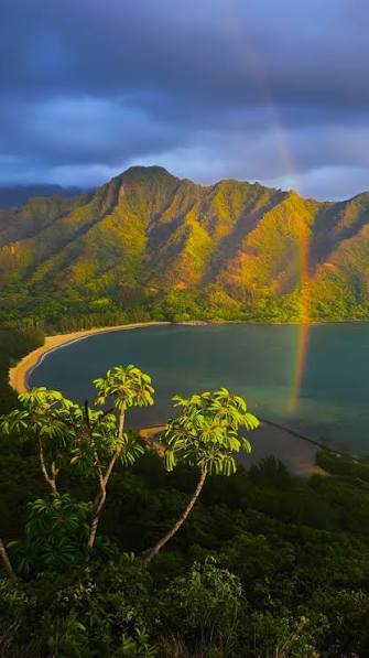 The same Hawaiian bay, two different angles ??, Both sunrises were one to remember, especially the rainbow one ? and they also had absolutely amazing hiking views all around. , ? Kahana Bay, Oahu, ...