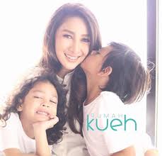Rita rudaini juga mendedahkan bahawa dia sudah lama tahu perkara ini dan hanya menyerahkan pada takdir. Redbellas Review Rumah Kueh By Rita Rudaini
