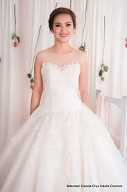 Gown Designer Philippines Rtw Ready To Wear Bridal Dress Quick Delivery Manila Shop Is Located In Makati Designed By Filip Bridal Skirts Bridal Tops Ball Gowns
