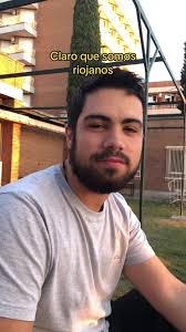 Identidad Riojana: Costumbres, Tradiciones y Orgullo