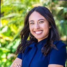 Sydney Everett's Instagram, Twitter & Facebook