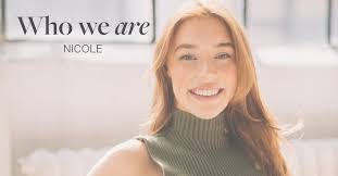 Nicole Hann's Instagram, Twitter & Facebook