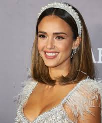 If you are looking for jessica alba's hair styles, check it out here. Jessica Alba Debuts Short Lob Haircut At Baby2baby