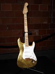 Get the gear to sound like eric clapton and get their tone. Eric Clapton S Guitars Amps Eric Clapton Guitar Eric Clapton Guitar