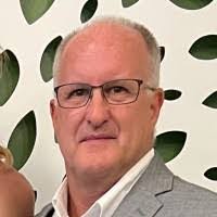 Dennis Reitz's Instagram, Twitter & Facebook