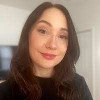 Emma Barcelo's Instagram, Twitter & Facebook