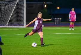 Salukis come back from 2-0 deficit to earn draw against Drake