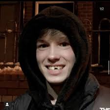 Stream Michael Sarsfield music