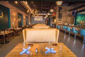 (not all the punch can fit so you'll need to work in batches) place the punch bag into a gallon ziploc. Punch Bowl Social Detroit Restaurant Bewertungen Telefonnummer Fotos Tripadvisor