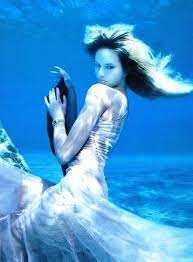 111 words that make men fall in love underwater photography underwater underwater hair