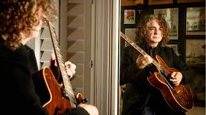 Imx anya oxi y148 5. Jakko Jakszyk On His Greatest Gear Finds Including A Gibson Es 150d That Piqued Robert Fripp S Interest Guitar World