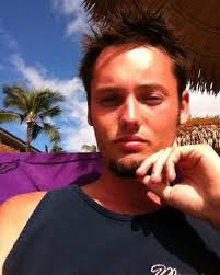 Linda Hall at Guild Mortgage Company