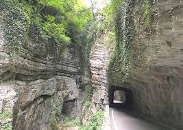 Strada della forra in moto: Tolle Strecke Strada Della Forra Tremosine Sul Garda Reisebewertungen Tripadvisor