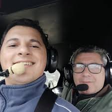 Escuela de Vuelo Aeroclub Colón Entre Ríos.