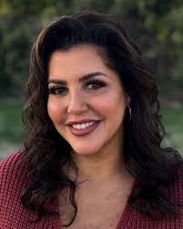 Maureen Mcglynn's Instagram, Twitter & Facebook