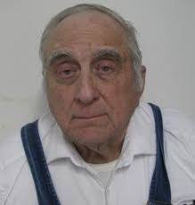 Daniel Fallis's Instagram, Twitter & Facebook