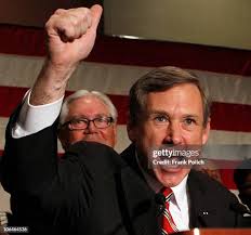 1,650 Frank Polich Photos & High Res Pictures