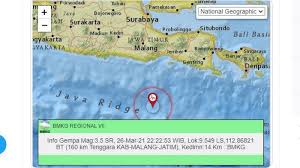 Gempa hari ini terjadi dimana. Menjelang Tengah Malam Gempa Melanda Malang Jatim Baru Saja Terjadi Nun Jauh Di Laut Selatan Tribun Jabar