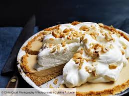 Tarte Au Caramel Ecossais Creme Fouettee Et Noix De Cajou Recettes Recette En 2020 Tarte Caramel Recette Tarte Recette