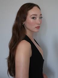 havanaroseliu x Tuner premier at #TIFF wearing @schiaparelli ✨ Make up  @misha212 Stylist @theaustenteaparty Hair @jacobrozenberg @aframe_agency  #havanaroseliu #waveyhair #fingerwaves #hair #hairfashion #hairbeauty  #redcarpet #hairbyjacobrozenberg