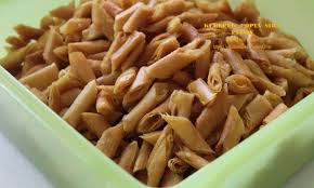 Terima kasih kepada dapur kecil zaira atas resepi yang awesome ini. Amie S Little Kitchen Senangnya Membuat Kerepek Popia Sira Pedas Yang Gerenti Sedap