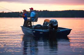 That means less weight and more storage room in the boat for tackle and gear. Vf115 Vmax Sho Yamaha Motor Canada