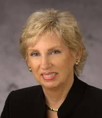 Loraine Ward's Instagram, Twitter & Facebook