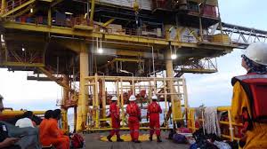Pelantar minyak gerudi besar is an offshore rig in just cause 2. Dulu Gaji Offshore Masyuk Sekarang Setaraf Pekerja Bangla Pun Ada