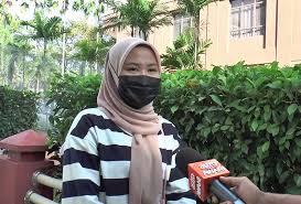 Pada hari ini kami akan berkongsi dengan anda semua pengguna kwsp online tentang cara kemaskini no telefon kwsp online dengan cara mudah. Pejabat Kwsp Alor Setar Diserbu Awal Pagi Sejak Tiga Hari Lepas Astro Awani