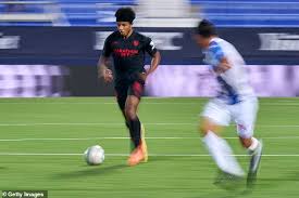 Jul 28, 2021 · jun 20, 2021 · sevilla defender jules kounde is a target for real madrid. Real Madrid Interessiert 32m Sevilla Verteidiger Jules Kounde Aktuelle Boulevard Nachrichten Und Fotogalerien Zu Stars Sternchen