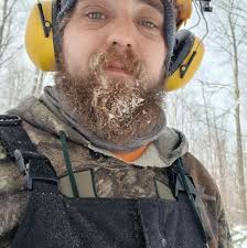 What amp you guys suggest to power one evl10. In the scar ported box?