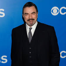 Stryker is a carefree private detective who lives on his boat docked in southern florida. Tom Selleck Magnum Ist Fur Ihn Vorbei Gala De