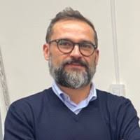 80+ perfiles de «Racca»