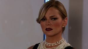 Watch Amores verdaderos Reacciones S1 E15