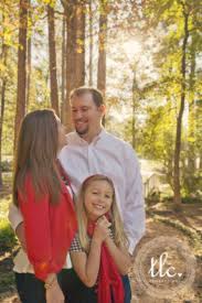 Christmas Card Family Pictures Family Of Three Ideas Outside With A Bridge In The Background Houndstooth Picture Family Photoshoot Family Photos Photo Sessions