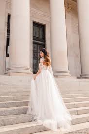 Pin On Bridal Veils Bridal Train Capes Headpieces
