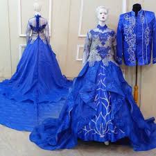 Kebaya adalah busana yang biasa dikenakan pengantin di hari pernikahan, baik untuk kebaya beludru biasanya diminati sama mereka yang menyukai pernikahan sakral, dipakai di acara ada pengantin padang, madura, sunda, batak, eropa juga pernah. Kebaya Pengantin Batak Kancing Depan Kebaya Bali Pd228 Kancing Depan Jual Baju Brokat Inspirasi Kebaya Pengantin Batak Terbaru Aduh Semuanya Cantik2 Banget Jadi Bingung Mau Pilih Yg Mana Zilzenc