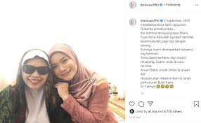 Semoga bagi para arwah leluhur itu berkenan thian memberikan tempat yang tenteram dan damai dalam cahaya kemuliaan kebajikan, cahaya suci tuhan. Semoga Mami Bertemu Dengan Insan Tersayang Arwah Suami Anak Cucu Tercinta Ibu Mentua Nora Meninggal Dunia Mingguan Wanita