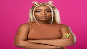 Vigro deep surprises his fans with a new track titled slender featuring focalistic, kamo mphela, rams the violinist. Kamo Mphela Net Worth 2021 Age Songs Boyfriend Apumone