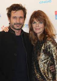 Comedienne, metteur en scène, chroniqueuse #epts# france2 #ovsg europe 1. Que Devient Gwendoline Hamon L Ex De Frederic Diefenthal Tele Star