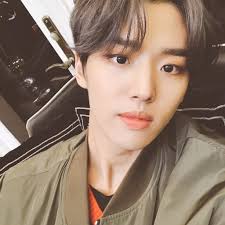 Pentagon members | as members such as jinho, hui, hongseok, e'dawn, shinwon, yeo one, yan an, yuto, kino and wooseok. Pentagon On Twitter Pentagon Hongseok Pentagon Pentagon Members